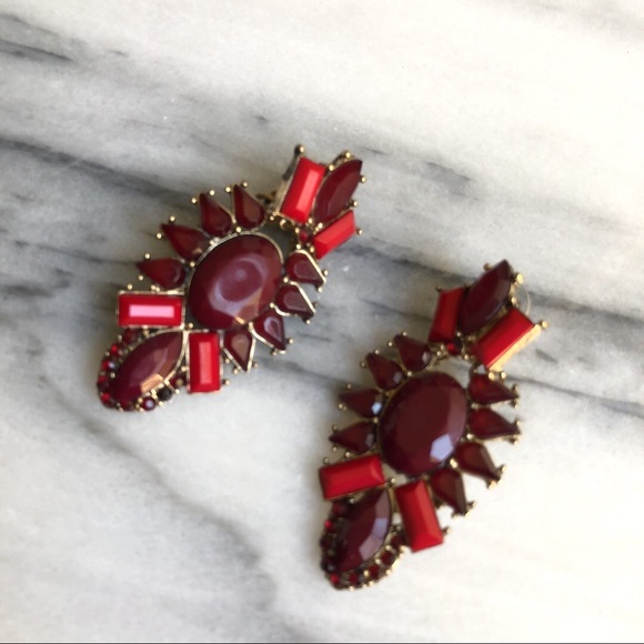 Red framed acrylic stone statement drop earrings - Picture 3 of 8